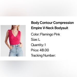 Body Contour Compression
Empire V-Neck Bodysuit